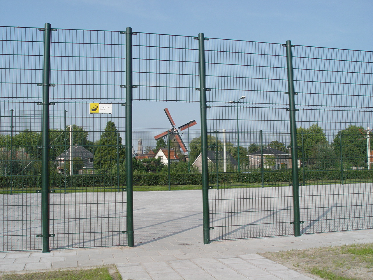 Ballenvanger - ruim assortiment aan ballenvangers en hekwerken rondom sportvelden bij Hekwerk Soest B.V.