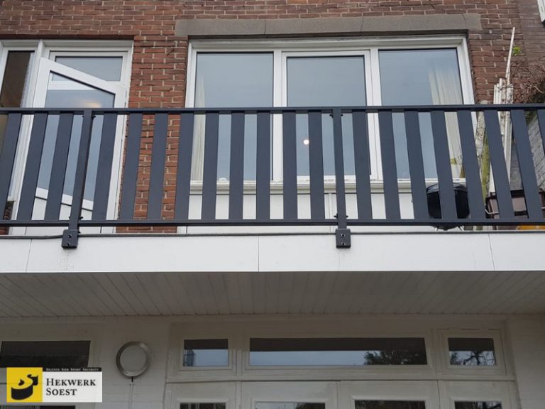 Balkonhekwerk -Balkonhek - Sierhekwerk op balkon - dakterras - Hekwerk Soest B.V.