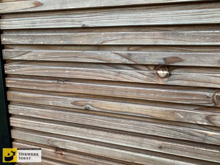 Sierhekwerk - Sierhek - Sierpoort van metaal met hout van Hekwerk Soest B.V.